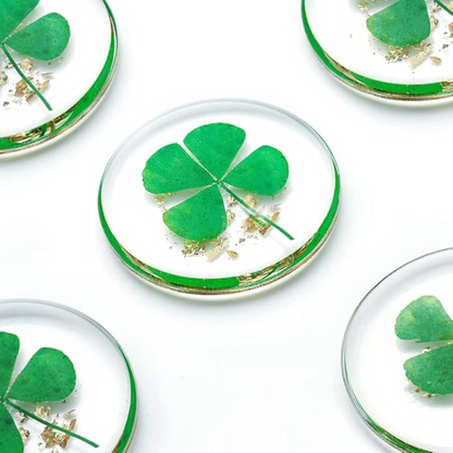 Real Four Leaf Clover, Authentic 4 Leaf Clover Good Luck Charm 1.25”, Ideal for Gifts, Lucky Charm Clover For Family (Including Gold Leaf)