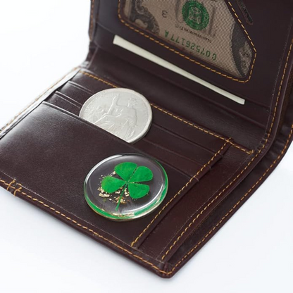 Real Four Leaf Clover, Authentic 4 Leaf Clover Good Luck Charm 1.25”, Ideal for Gifts, Lucky Charm Clover For Family (Including Gold Leaf)